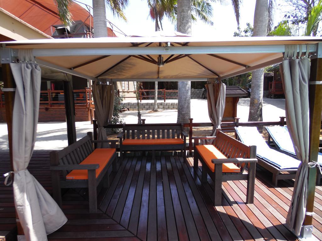 Urban Glamping Tranquil International Backpacking Village Saint Lucia Estuary Exterior foto